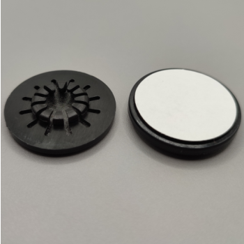 Uchwyt sztywny samoprzylepny do CD, rozeta czarna,  średnica 30 mm - widok z góry, pod kątem, dwie strony